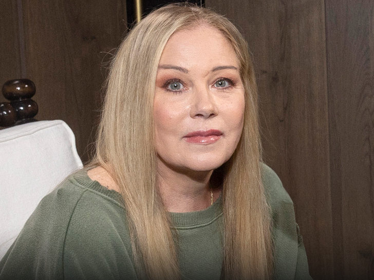 main christina applegate getty