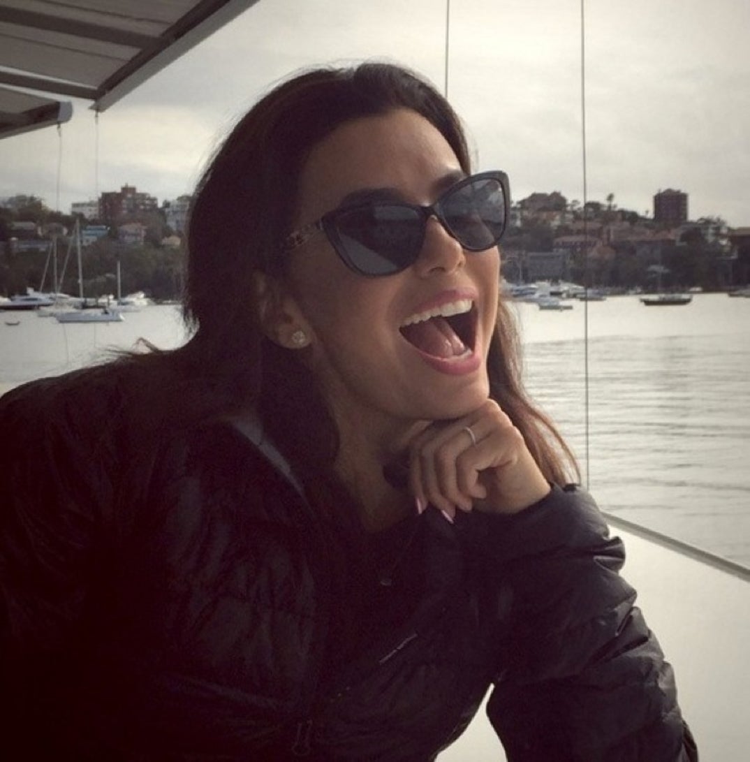 1030_eva_longoria_hot07