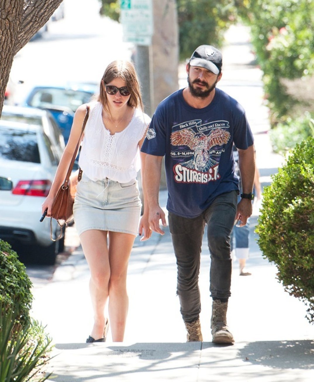 mia_shia_together02