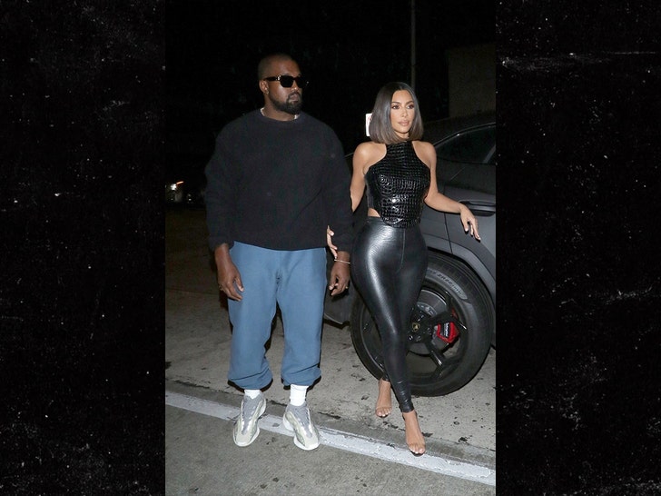 0711-kanye-west-kim-k-bg-01