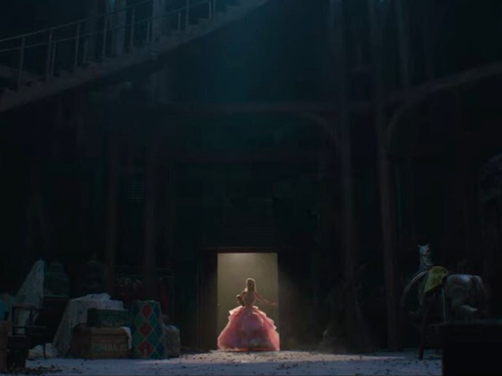 wicked-trailer-Universal-Pictures-1