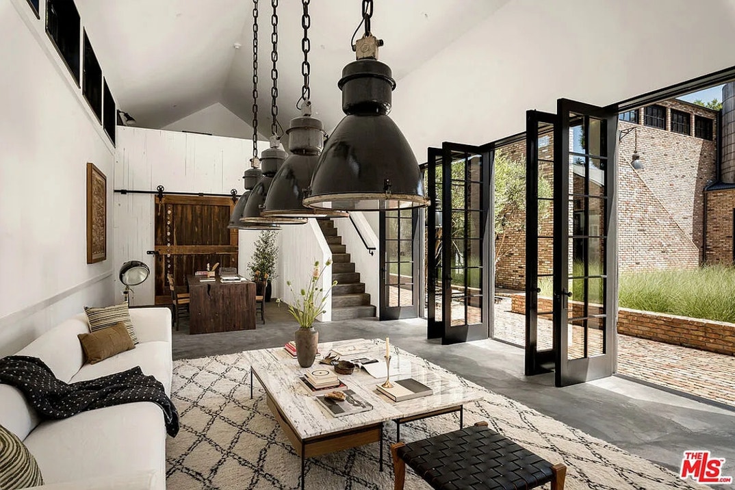 Diane Keaton New Home 14