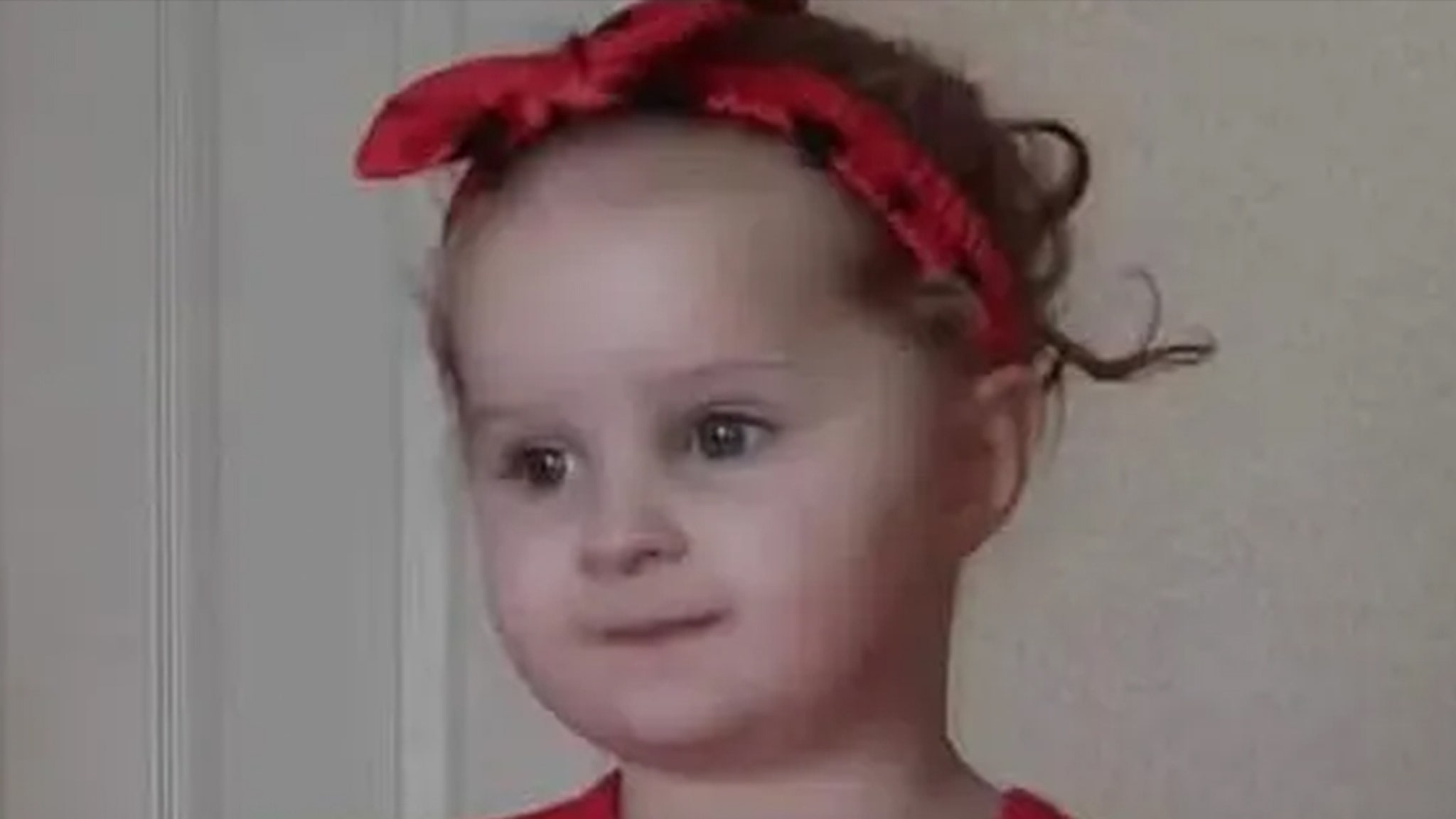 Parents Sentenced in Negligent Death of Toddler Struggling to Breathe, Covered in Lice