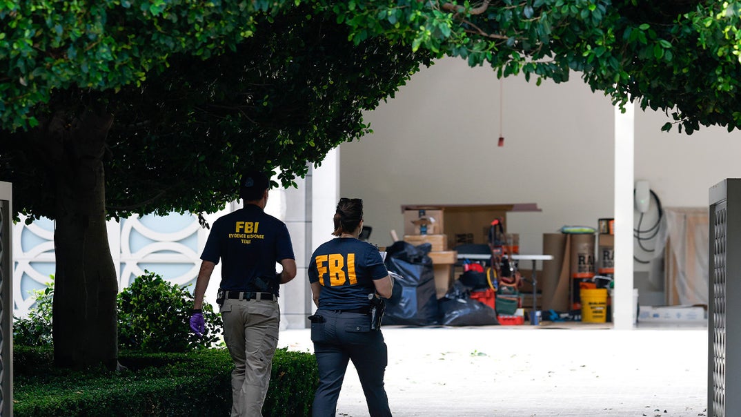 1027-Eric-Swalwell-FBI-Raid-PRIMARY