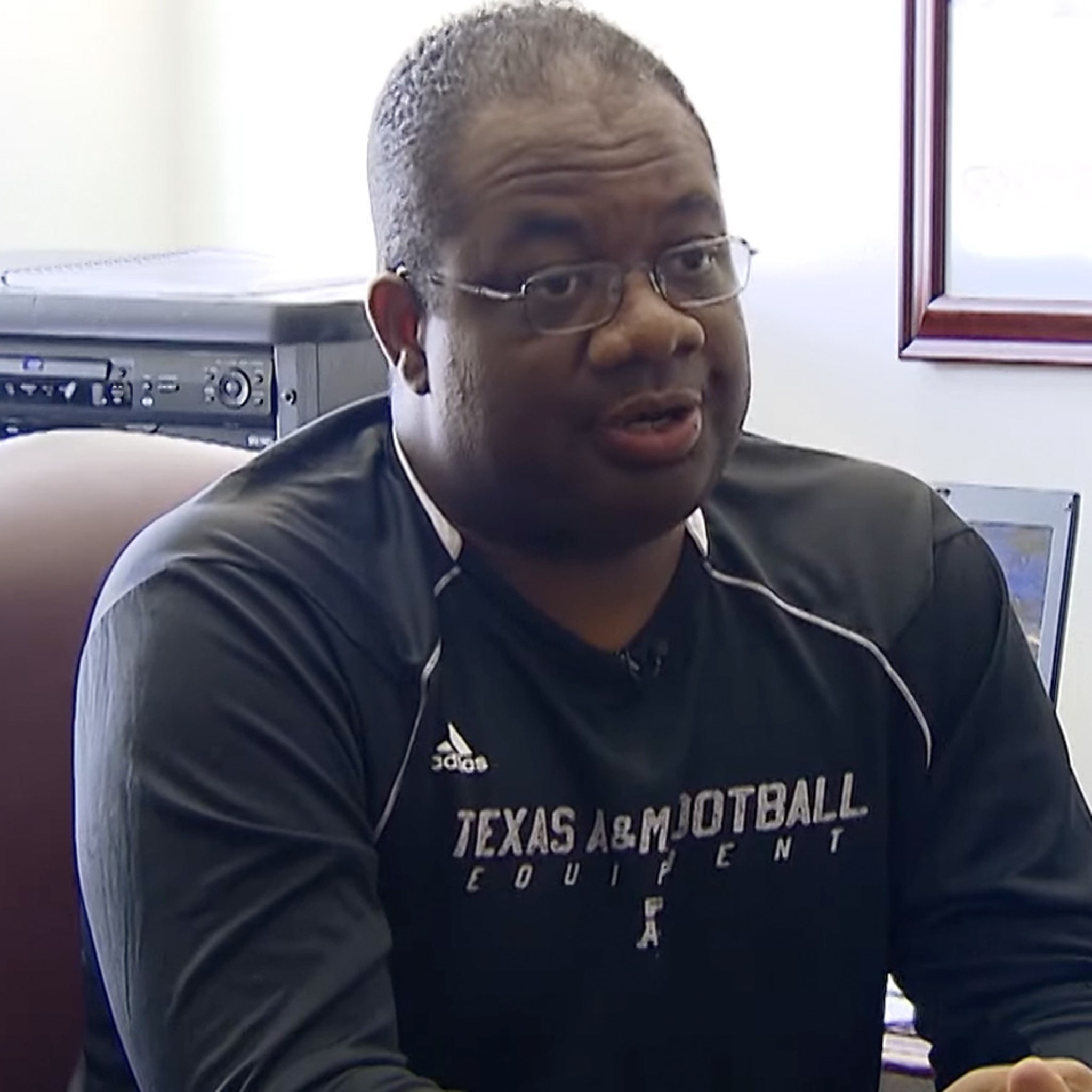 Texas A&M Football Coach, 'Wrecking Crew' Player Terry Price Dead