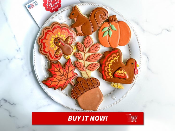 Ann-Clark-Fall-and-Thanksgiving-Cookie-Cutters-MAIN