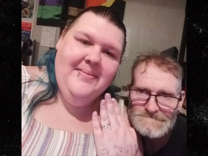 sugar-bear-and-fiance-taylor-ring-tiktok-1
