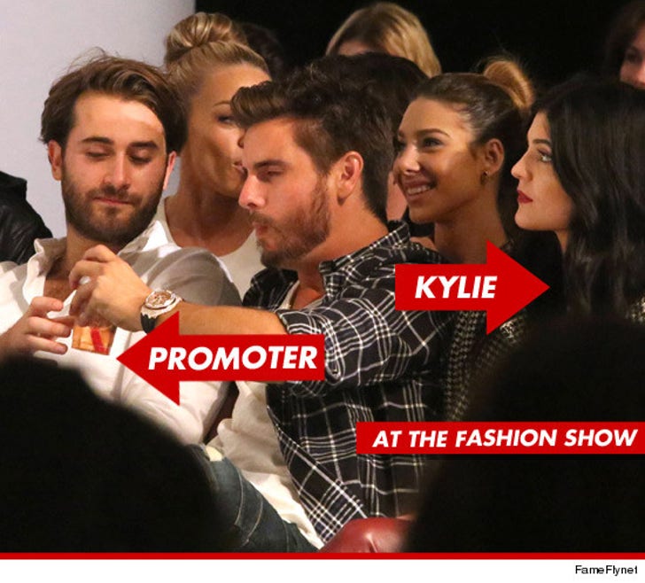 Kylie and Kendall Jenner -- Hung Out with Nightclub Promoter :: 1018-scott-disick-fashion-show-banners-1