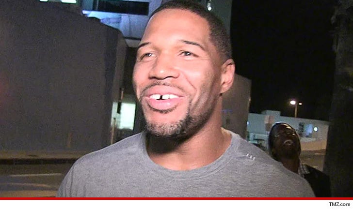 Michael Strahan Stripping In Magic Mike Sequel But No Dong 