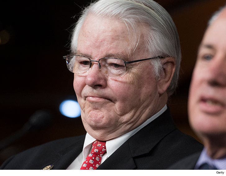 Nudist Beauty Challenge - Texas Congressman Joe Barton Apologizes for Sending Nude Pic ...