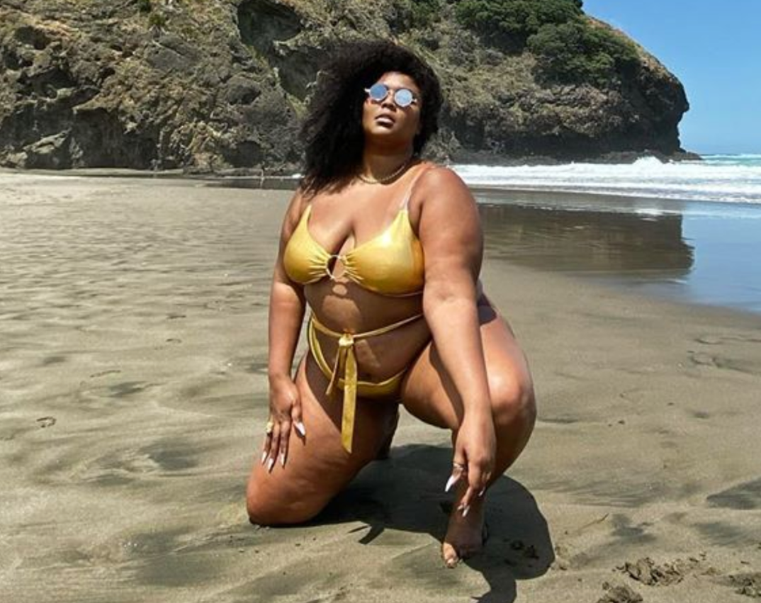 Lizzo Hot Shots Photos 7107