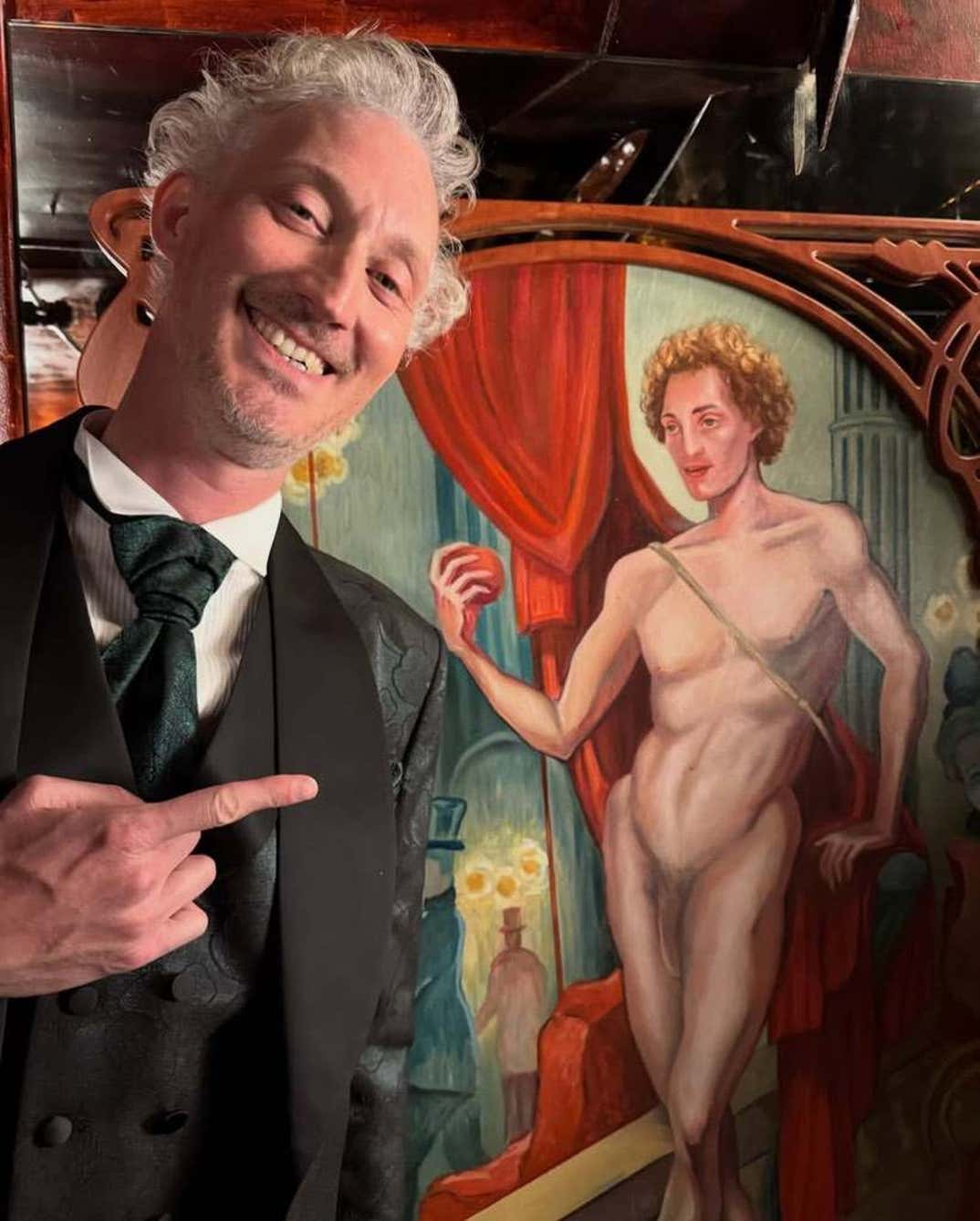 Emily In Paris BTS 9