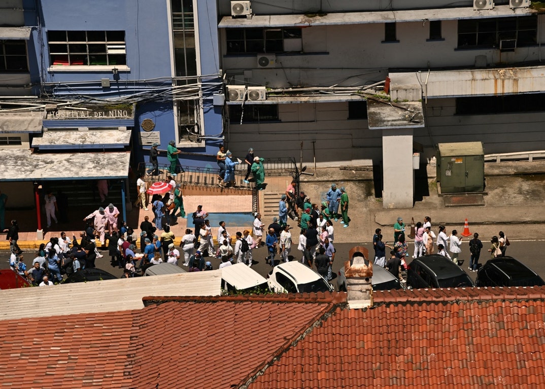 Panama 7.7 Earthquake Aftermath 7