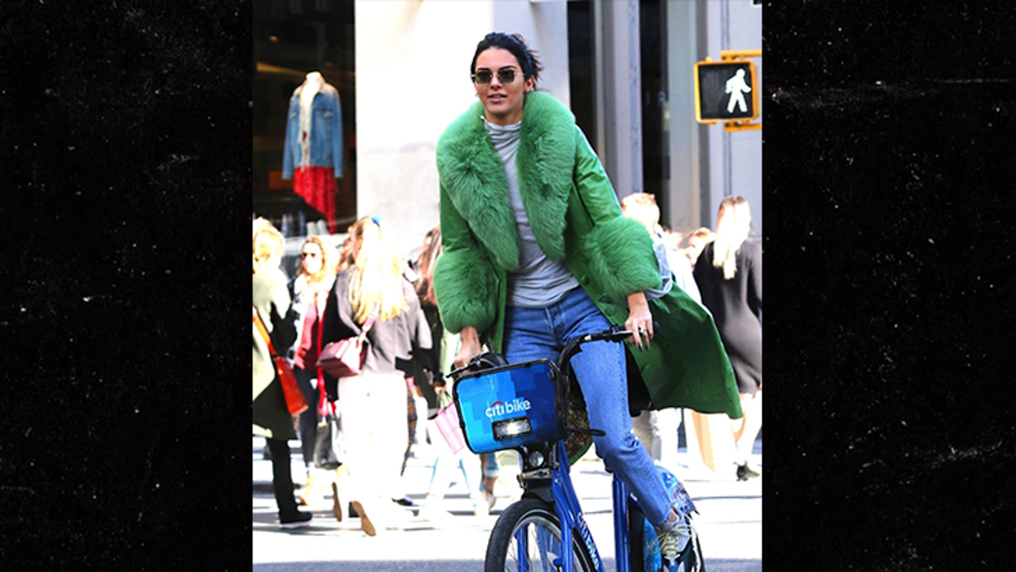 Kendall Jenner Rides Around NYC on Bike for 23rd Birthday