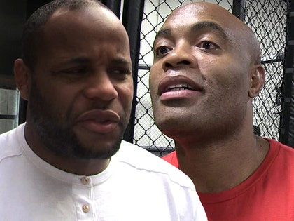 070716-daniel-cormier-SILVA-tmz-02