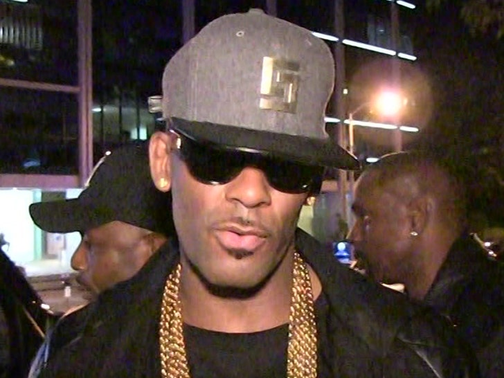 0810-r-kelly-tmz-1