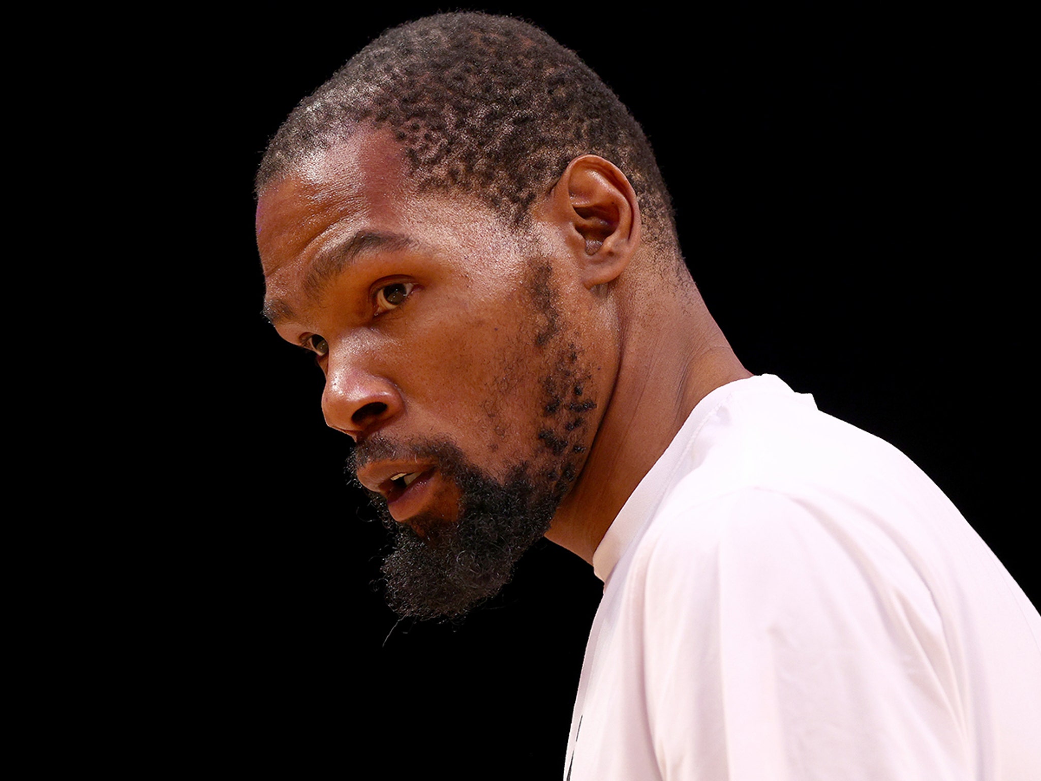 Kevin Durant Reportedly Gives Nets Ultimatum Trade Me Or Fire