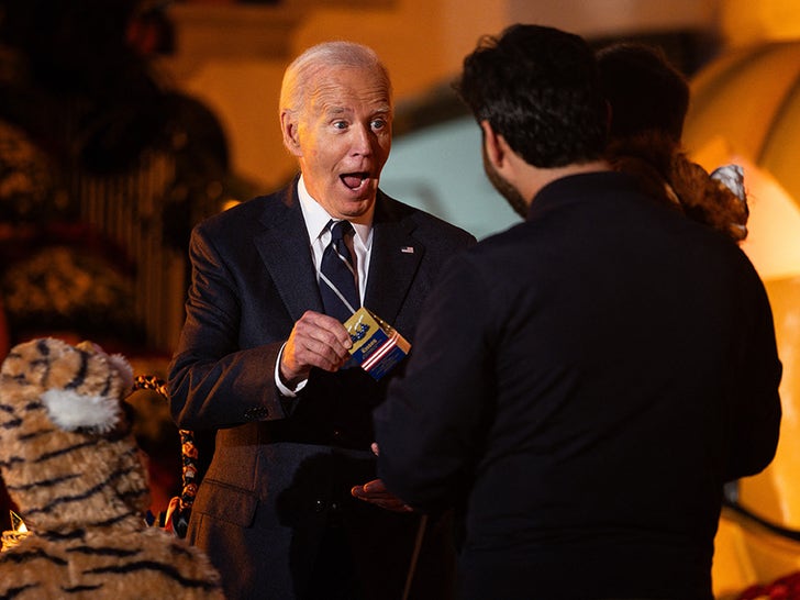 1031-White-House-Halloween-Joe-Biden-Fotos-primário-2