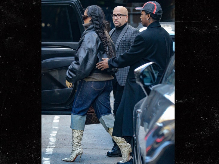 rihanna o mais rápido possível rocky backgrid 2