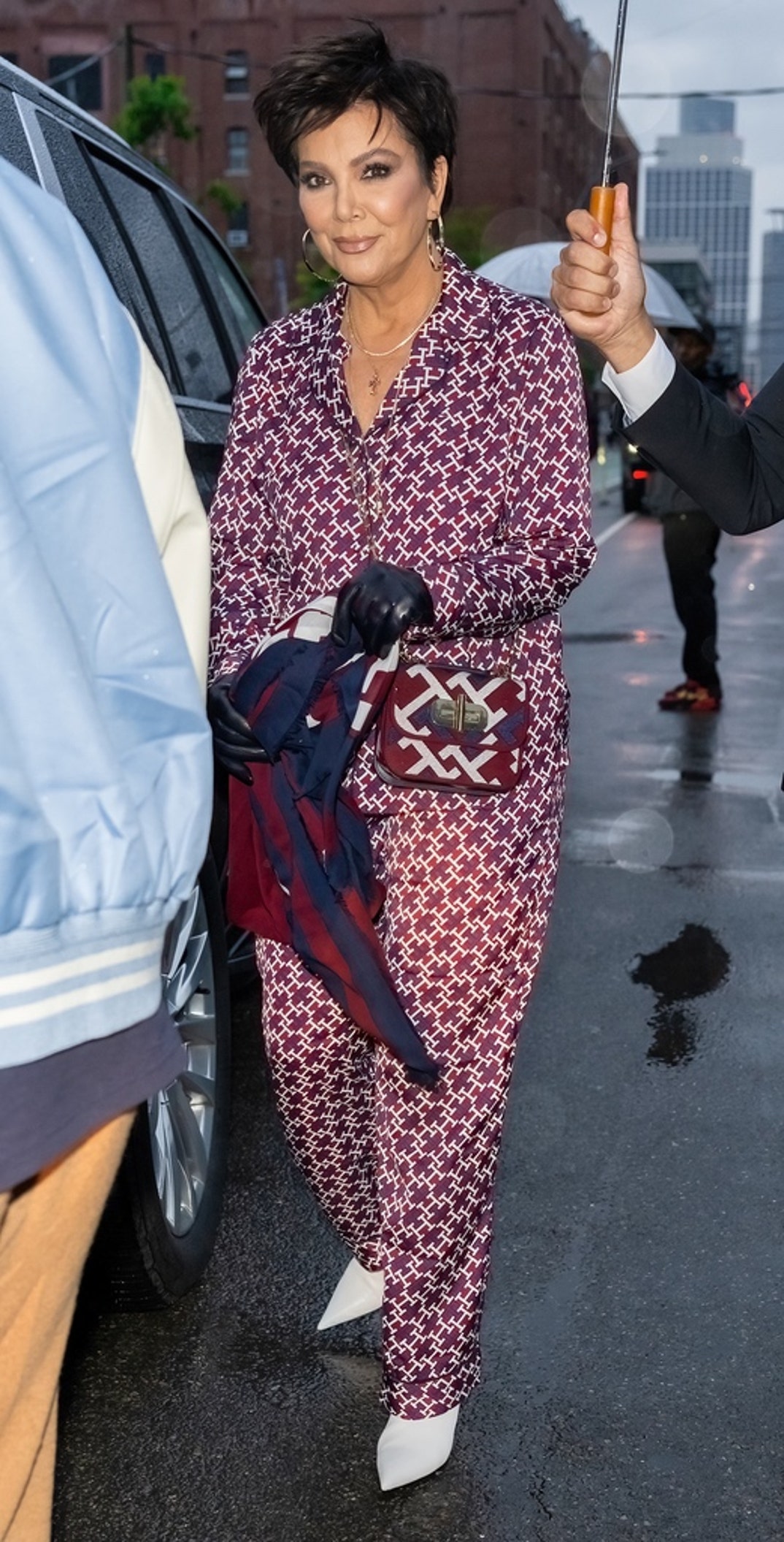 Kris Jenner Through The Years 22 Photos 11