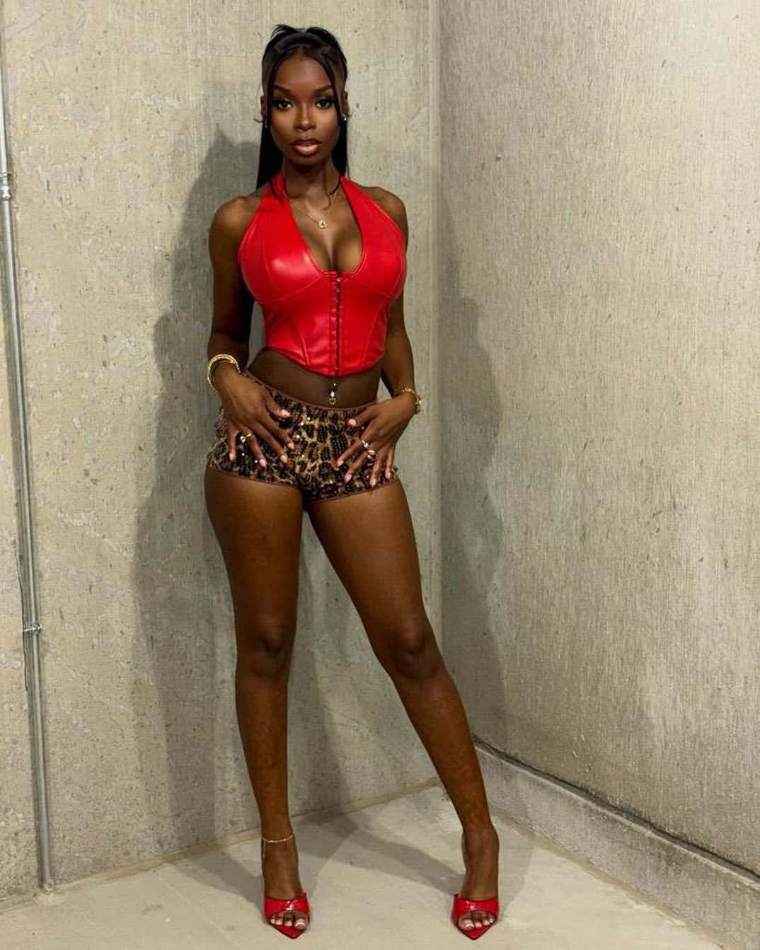 Olandria Carthen Hot Shots 6