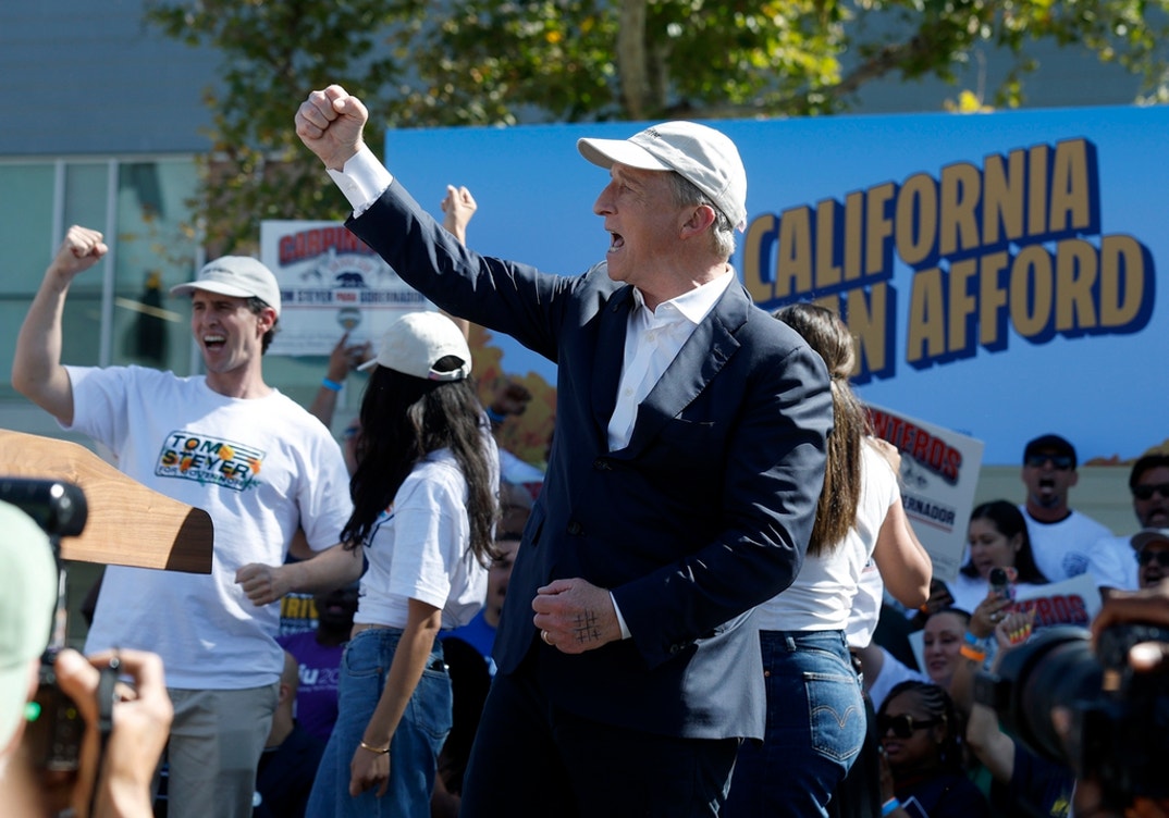 Tom Steyer Campaigning 5