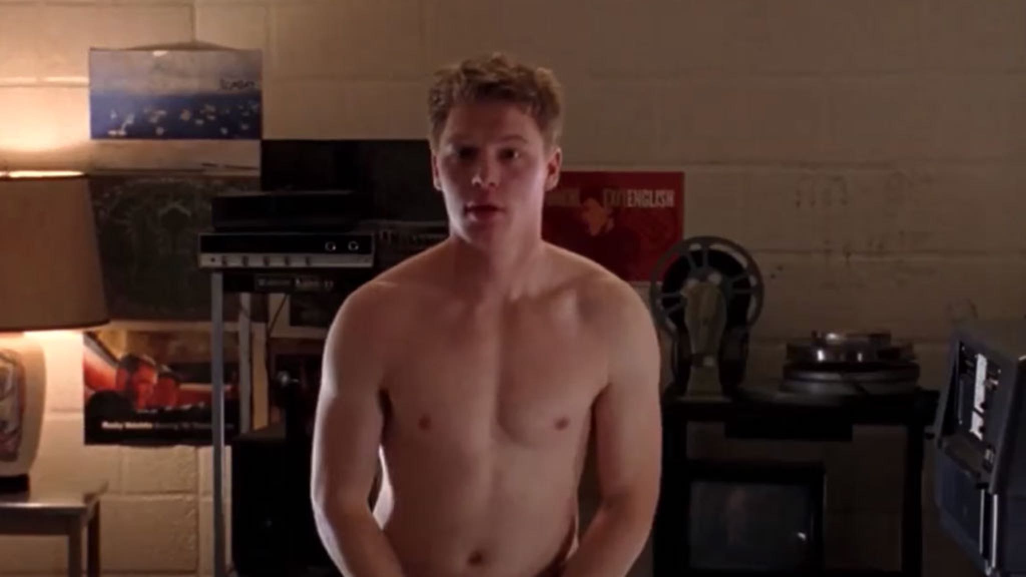 El novio de Regina George, Shane Oman, en 'Mean Girls', ¿lo recuerdas?, image size:2048x1152