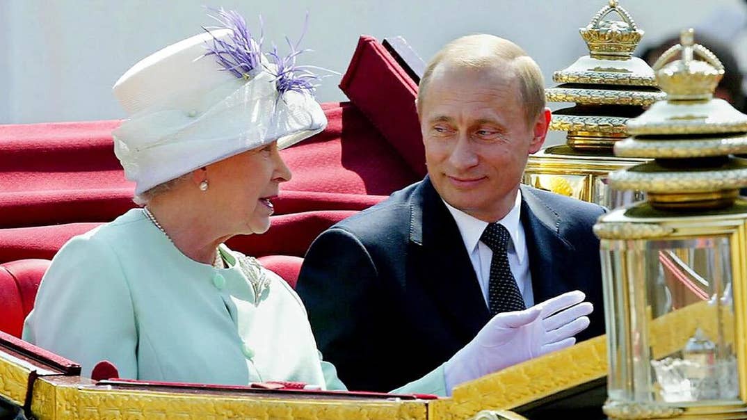 Vadimir Putin and Queen Elizabeth II
            