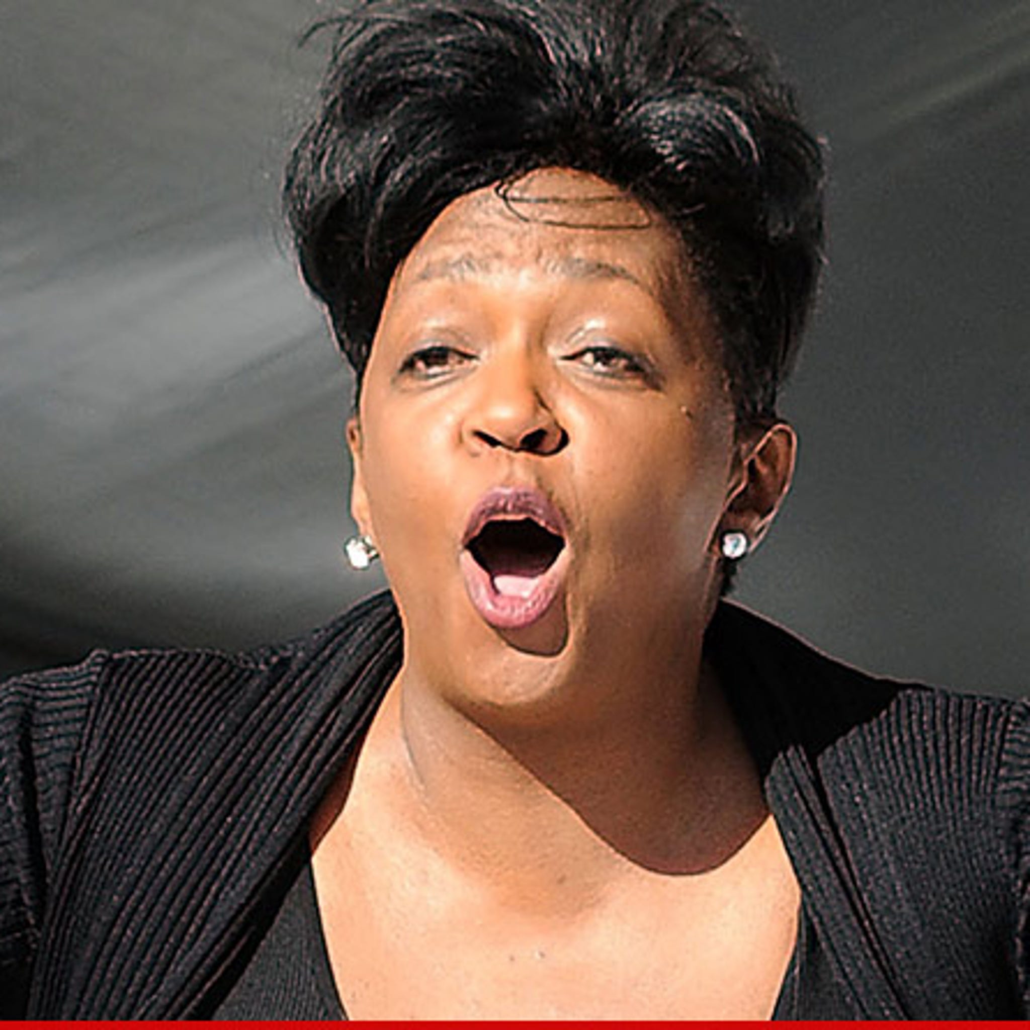 Sweet Love Singer Anita Baker Wanted By Police In Detroit