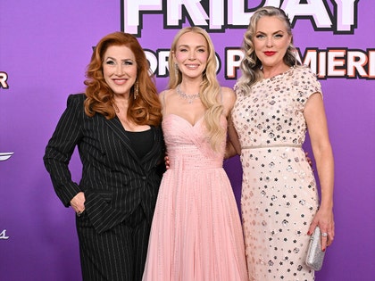 lisa ann walter lindsay lohan elaine hendrix getty 2