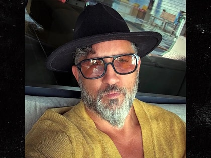 Yakir Levi instagram 1