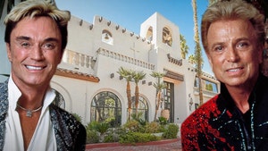 Siegfried and Roy selling house getty ron miller zipp3d 3