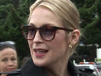 0622-kelly-rutherford-tmz