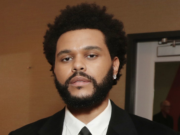 The Weeknd Ends Los Angeles Concert Early After Losing Voice
