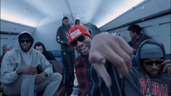 Damian Lillard goes viral for rap, music video from plane amid