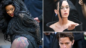 0709-Celebs-At-Balenciaga-Paris-Fashion-Week-PRIMARY
