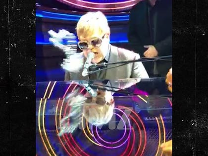 021518_elton_john_primary