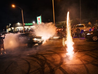 dodgers fans celebrate world series win street fireworks party photos 1