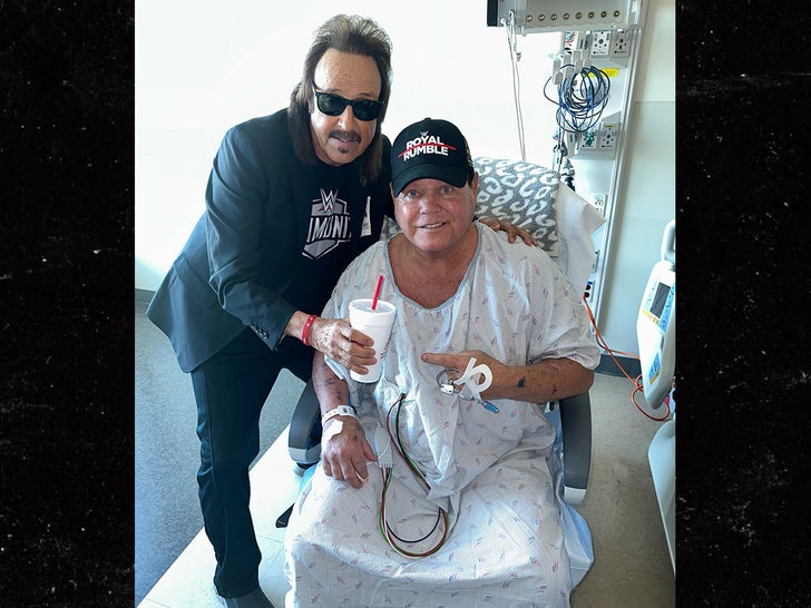 Jerry Lawler de la WWE a subi un “accident vasculaire cérébral massif”, reste hospitalisé et plein d’espoir
