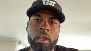 112825_calvin_johnson_primary