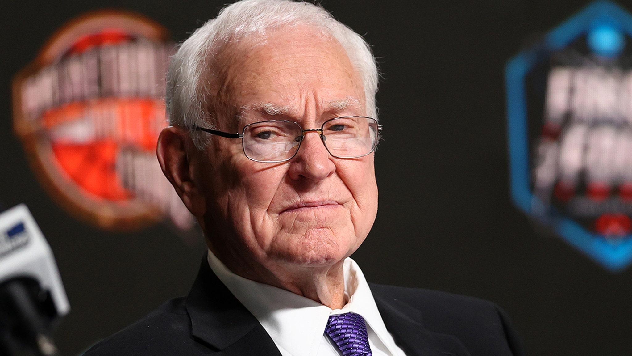 Hall of Fame Basketball Coach Gene Bess Dead At 91