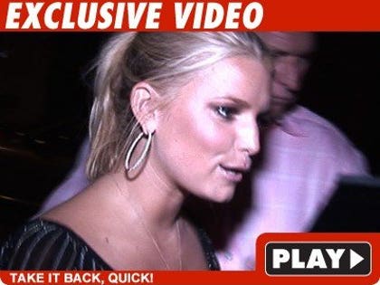 Jessica Simpson: Click to watch