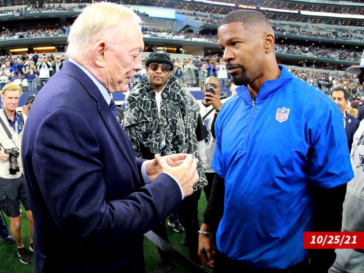 092424 jerry jones jamie foxx