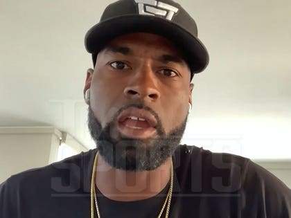 112825_calvin_johnson_primary