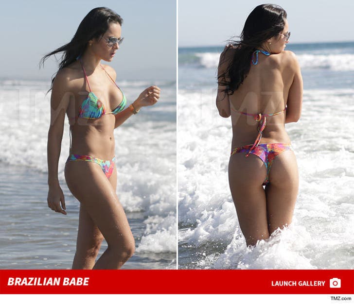 Josi Paula -- Brazilian Bikini Babe