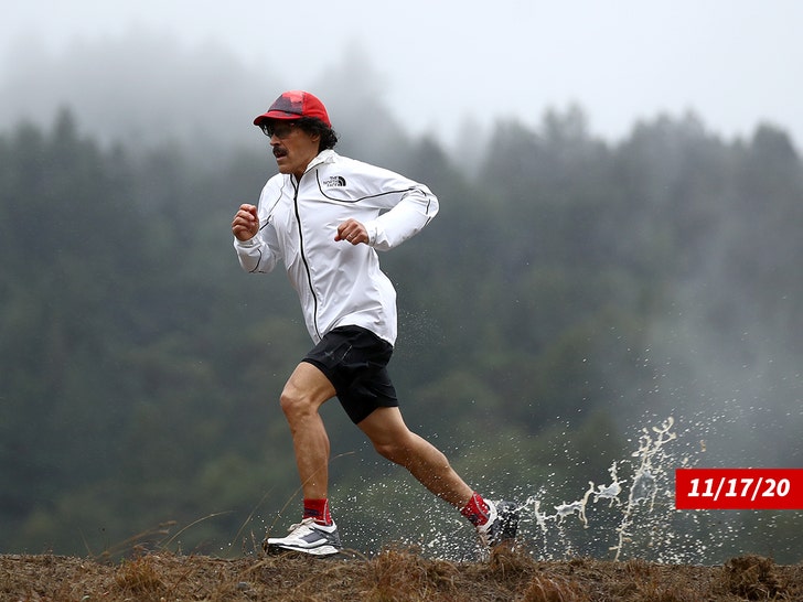 Carlos Rodón's outdoor bullpen session during smog attack was height of  insanity