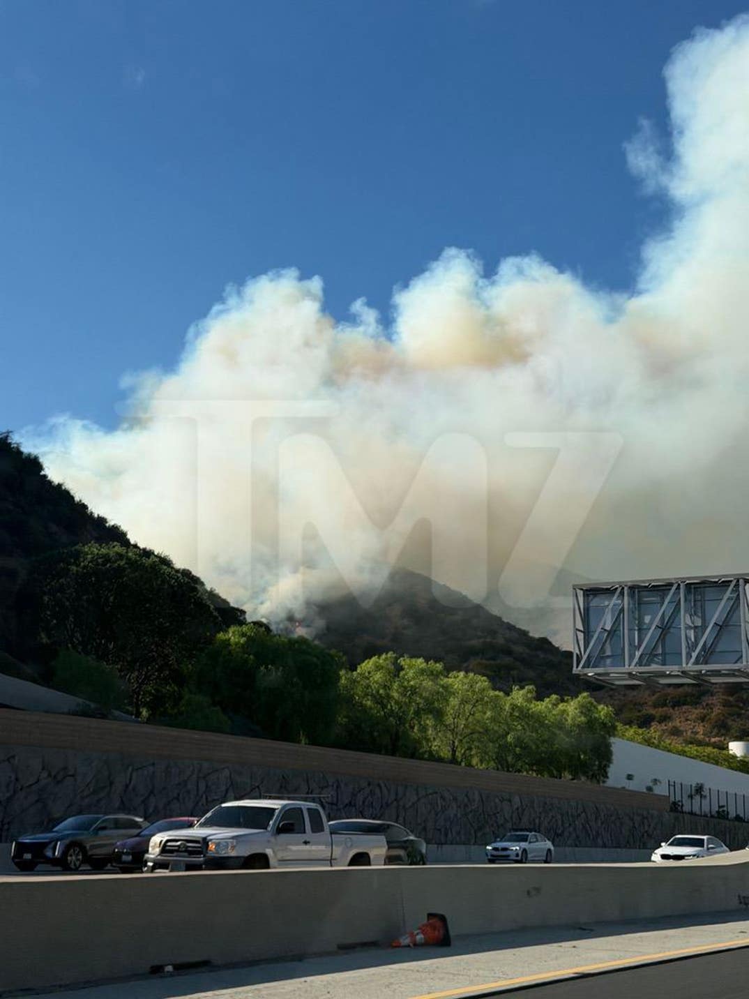 Large Brush Fire Near Getty Center 0