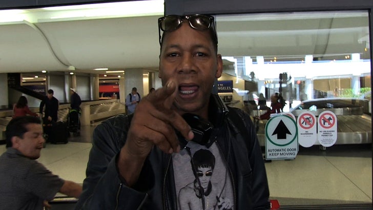 Mark Curry: “Hangin' with Mr. Cooper” “See Dad Run” in Bellevue at