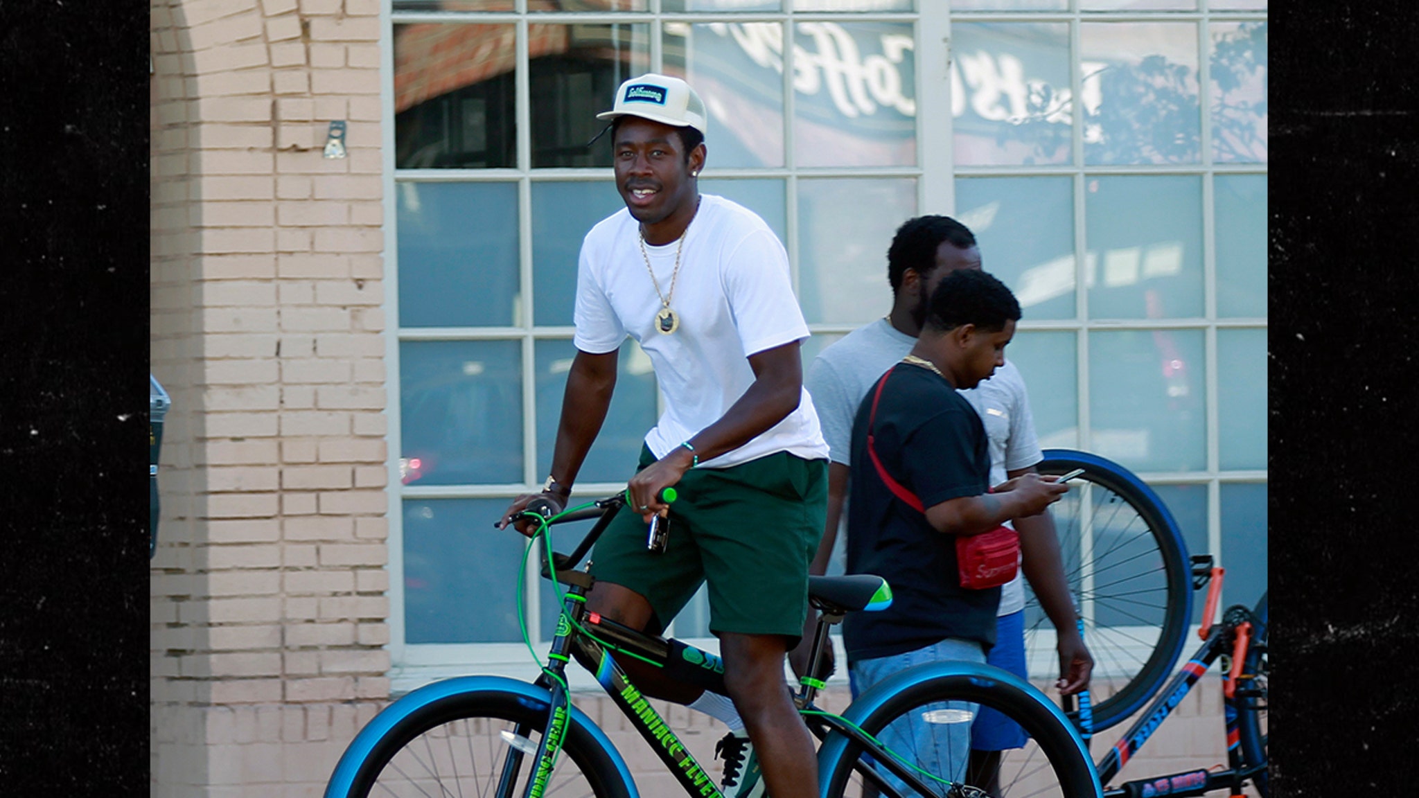 Tyler the creator サイズ S LIKE HIM TOUR S TYLER, THE CREATOR LIKE HIM TOUR TEE M - メルカリ