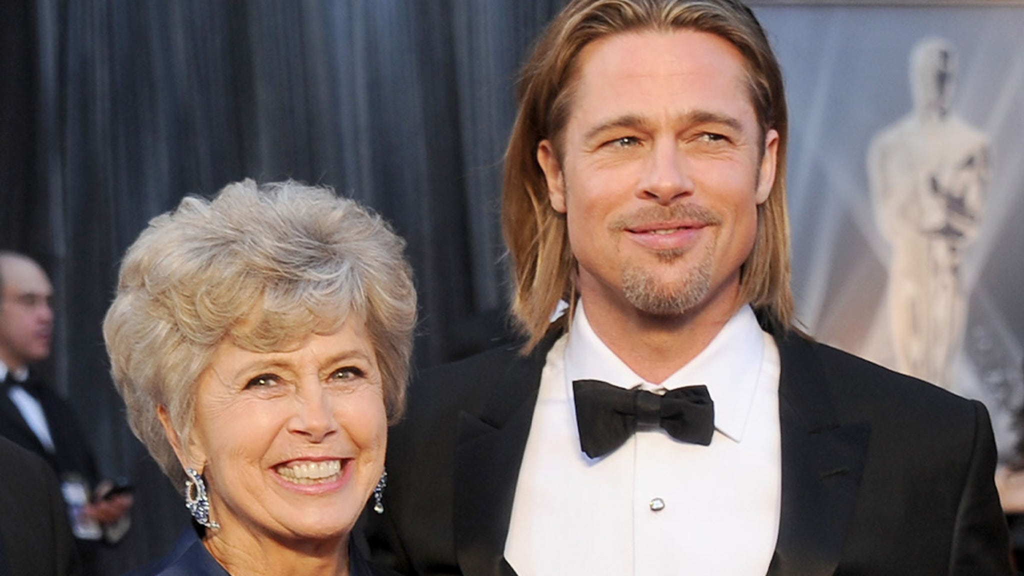 Brad Pitt's Mom Jane Etta Pitt Dead at 84
